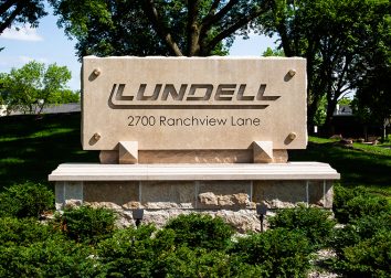 Lundell Sign